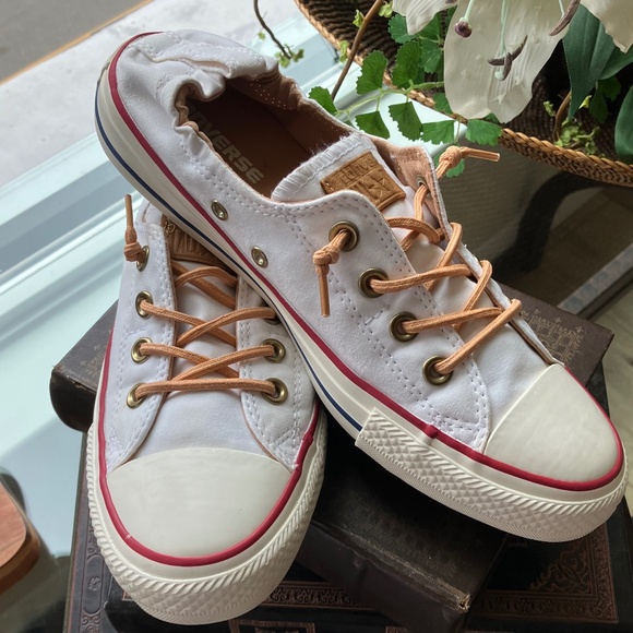 Converse Shorelines White with Leather Laces - Size 9